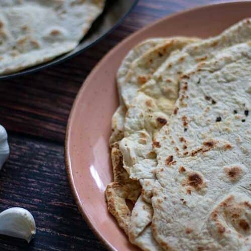 Roti Rezept - indisches Fladenbrot aus der Pfanne