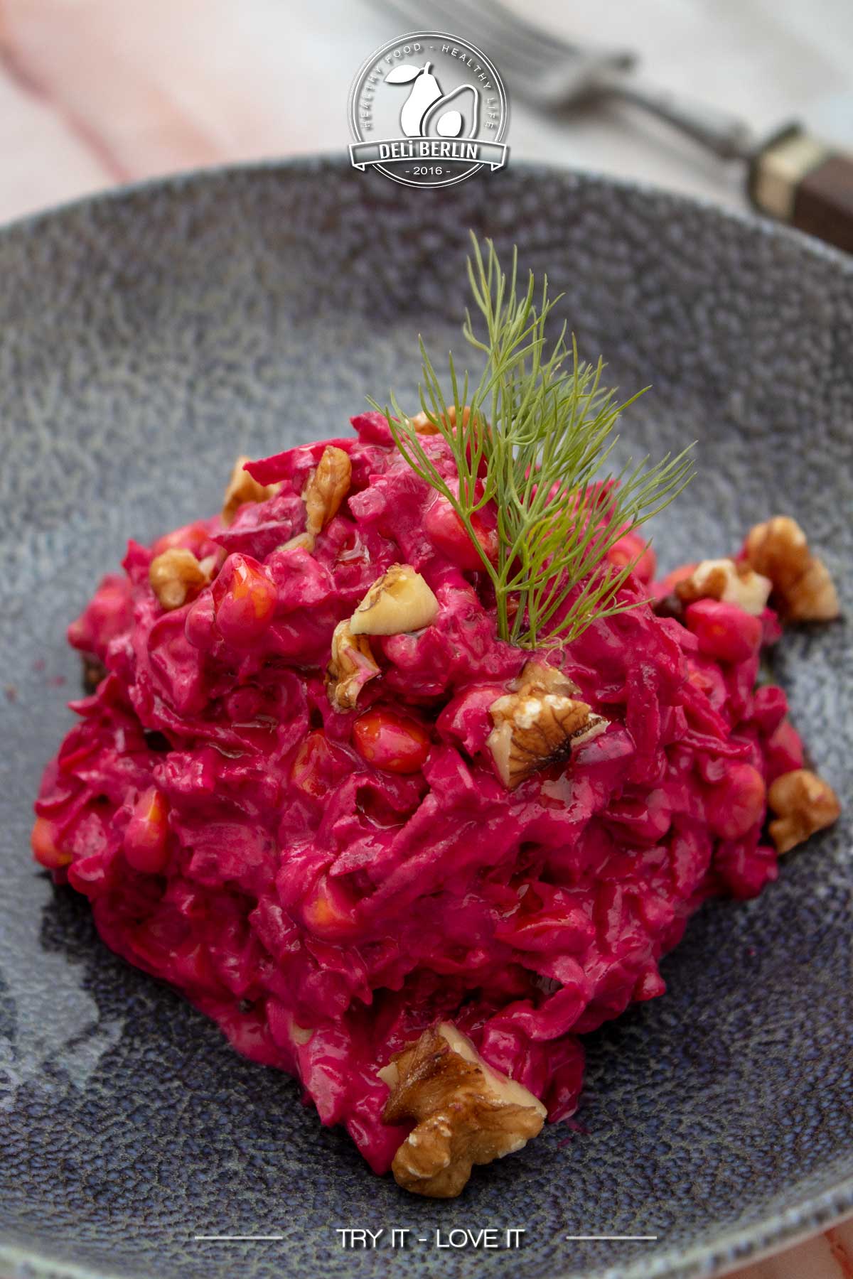 Frischer Rote-Bete-Salat mit Mais und Joghurt – Leicht, Gesund und Knackig